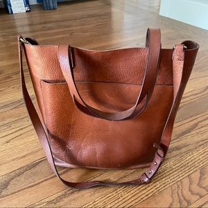 Madewell Medium Transport Tote in English Saddle